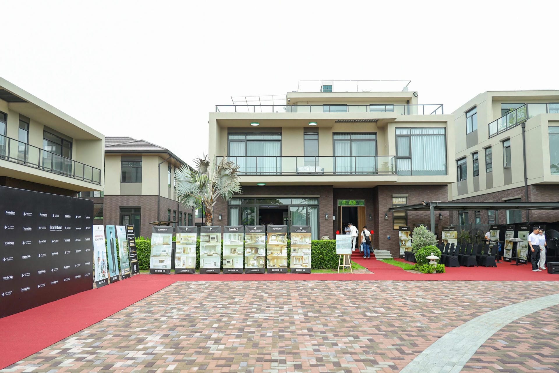 Sự kiện khai trương nhà mẫu AA Group Vietnam.